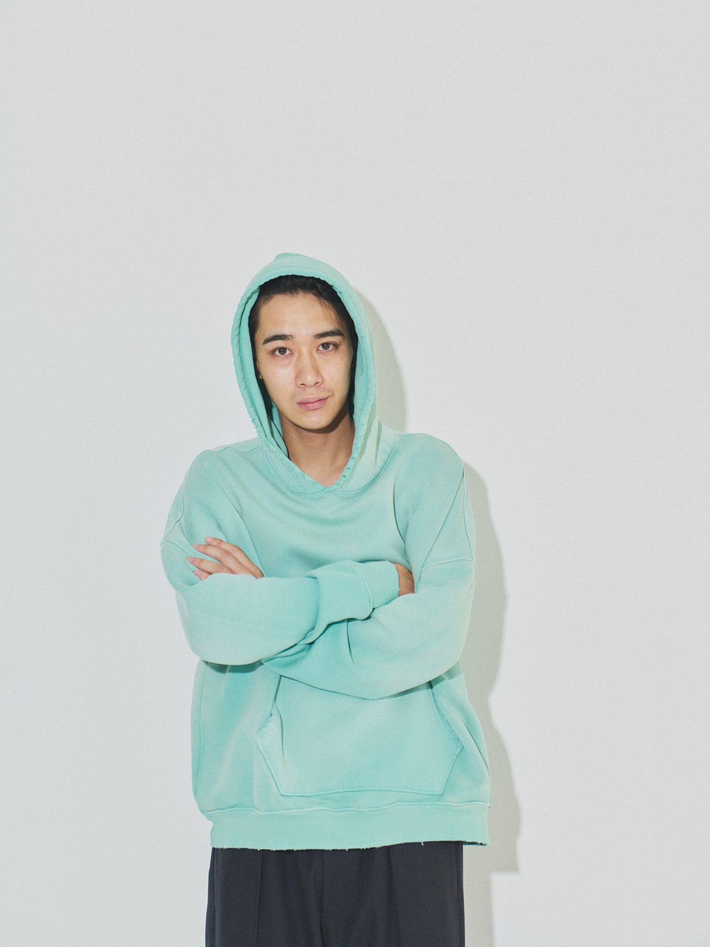 OVERSIZED CROP HOODIE AGED