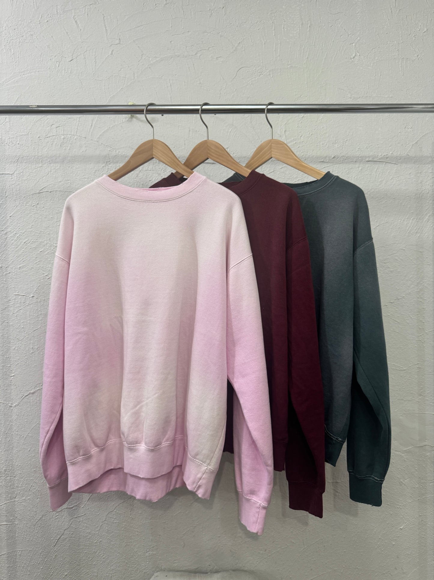 CLASSIC CREWNECK AGED