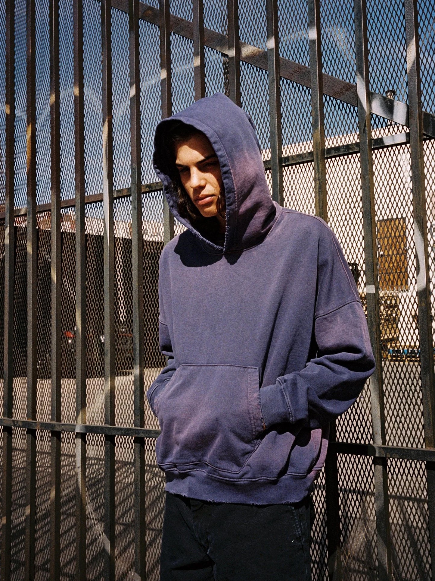 OVERSIZED CROP HOODIE AGED
