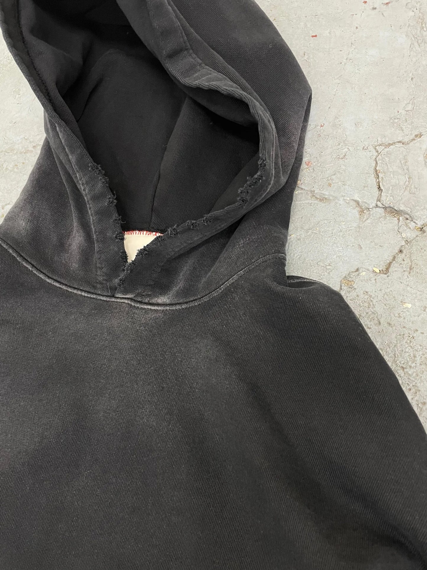OVERSIZED CROP HOODIE AGED